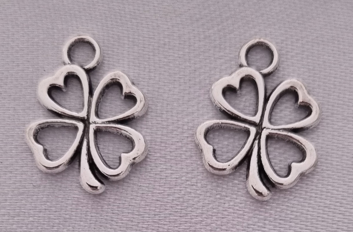 Silver four leaf clover charm, front side