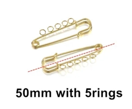 5 ring gold plated mini baby pin, front side