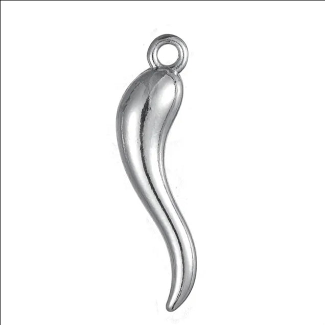 Silver plated chilli Conicello amulet charm, front side